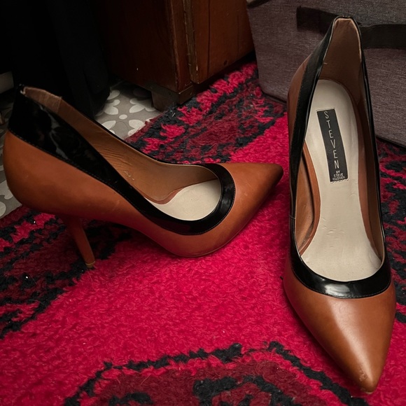 Vintage Steven Pumps - Picture 1 of 4